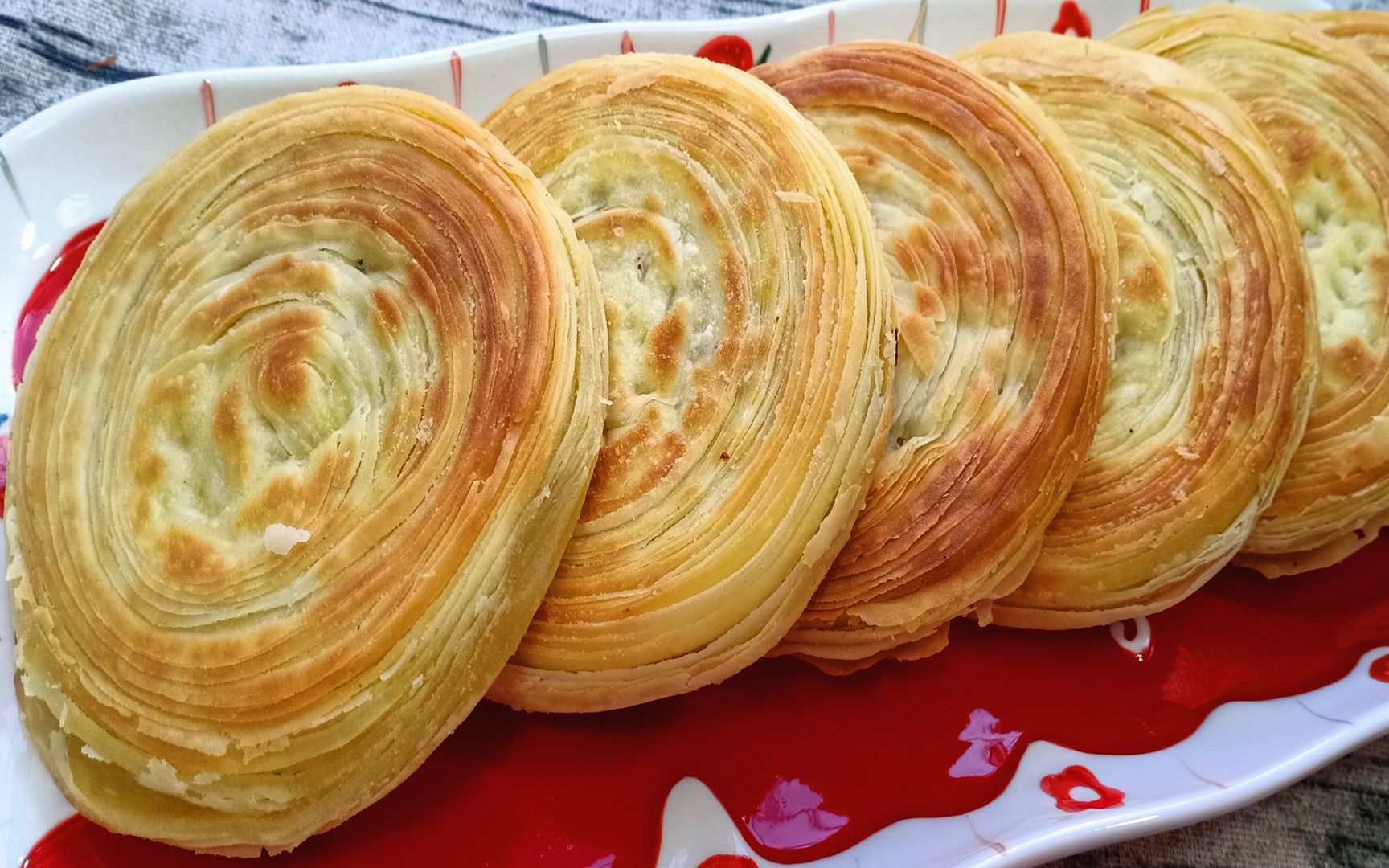 旋风香酥饼 能烤能烙，层层酥脆的圈圈美味